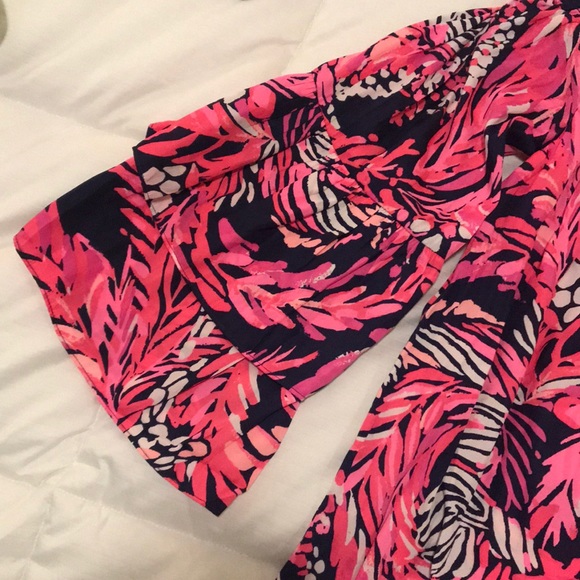 NWT Lilly Pulitzer Tobyn Top - Picture 4 of 4